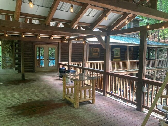 Photo - 937 Scenic Ln