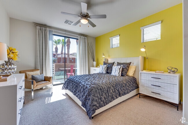 2BR, 2BA - 1,226SF - Primary Bedroom