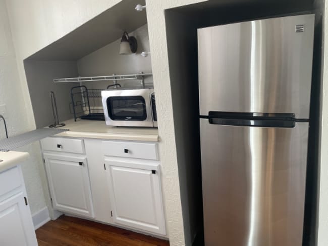 Photo - 408 Harrison St