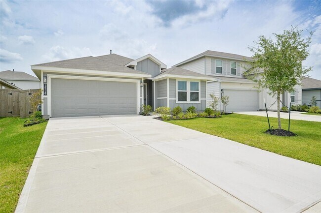 Photo - 14719 Evergreen Orchards Ln