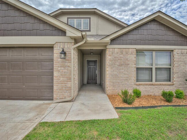 Photo - 17613 Nantucket Ave