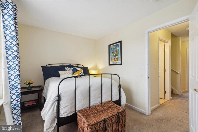 Photo - 720 Union St