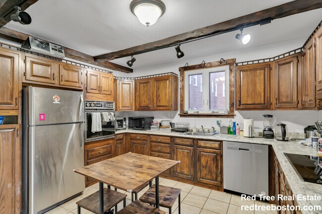 Photo - 110 Cypress St