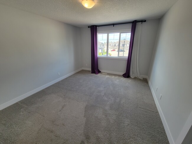 Photo - 4835 Wright Dr SW