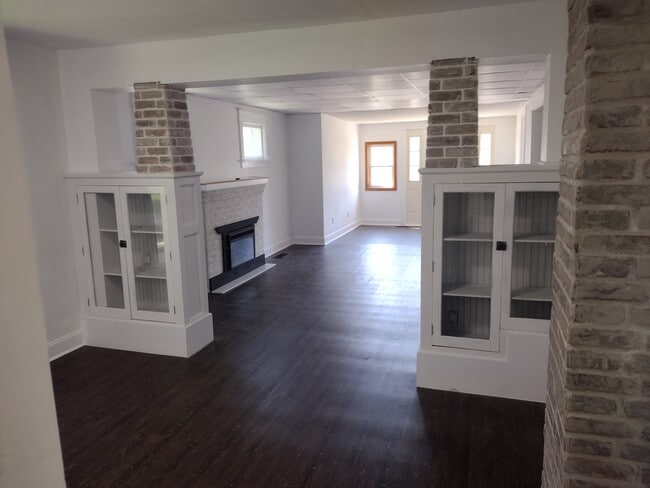 Photo - 337 W South St Unit Lower