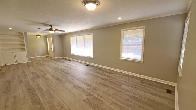 Photo - Modern Charm: Spacious 4-Bedroom Home with...