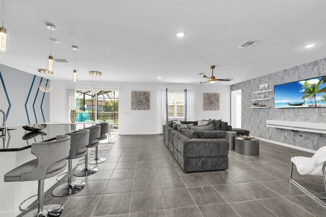 218 Marcello Blvd Unit SI ID1622411P