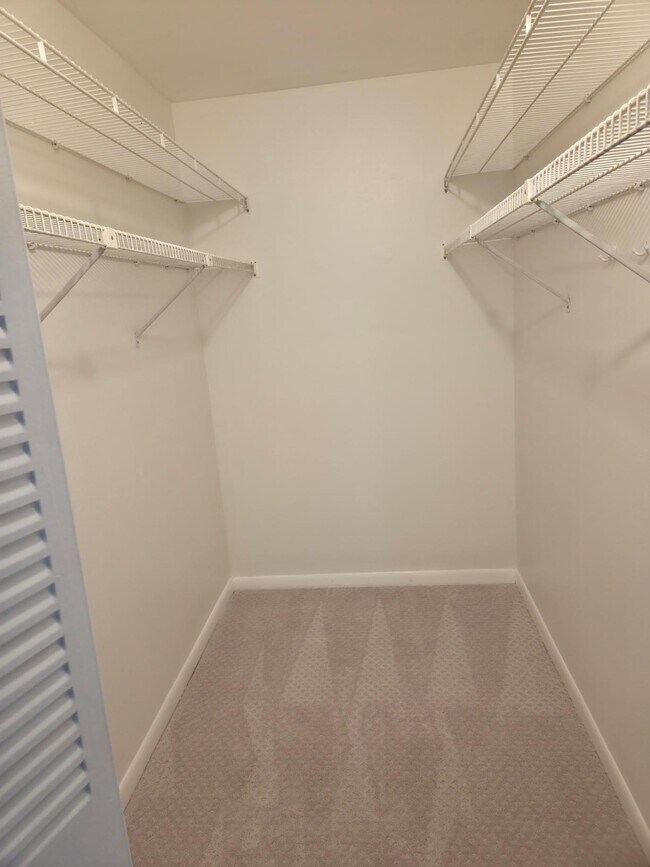 Photo - 3372 Perimeter Dr