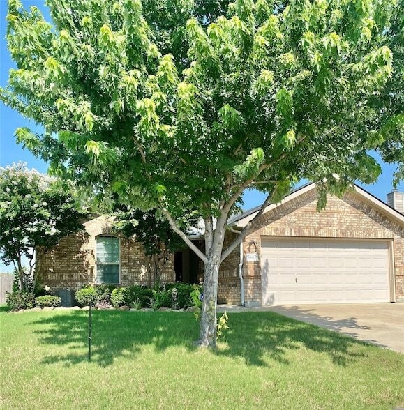 Photo - 3605 Chapel Hill Lane