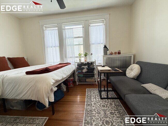 Photo - 35 Magnus Ave Unit 3