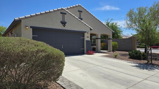 Photo - Beautifully updated home in Las Brisas Community of Goodyear!