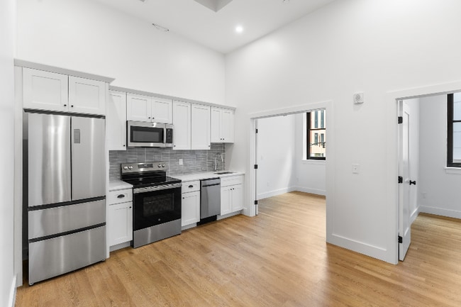 Photo - 101 Richmond St Unit 211