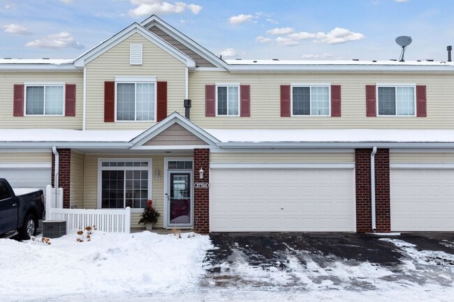 Photo - Bailey's Arbor townhome- 2 bed/1.5 bath; A...