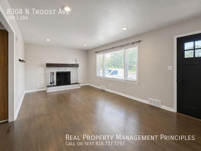 8308 N Troost Ave