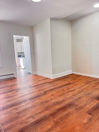 Photo - 121 Newton St