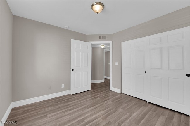 Building Photo - 2110 Sleepy Ct Unit 2110 Rental