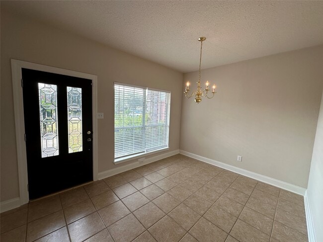 Photo - 19514 Brook Village Rd