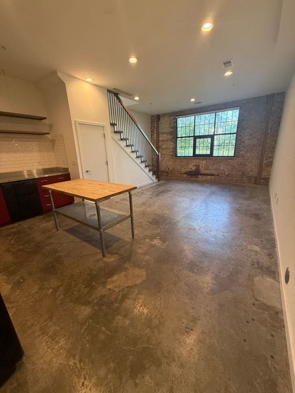 Photo - 207 E Baltimore Ave Unidad #800