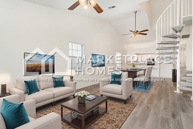 Photo - 733 Carpenters Way