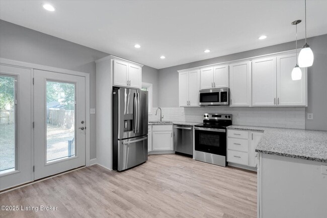 Photo - 721 E Caldwell St