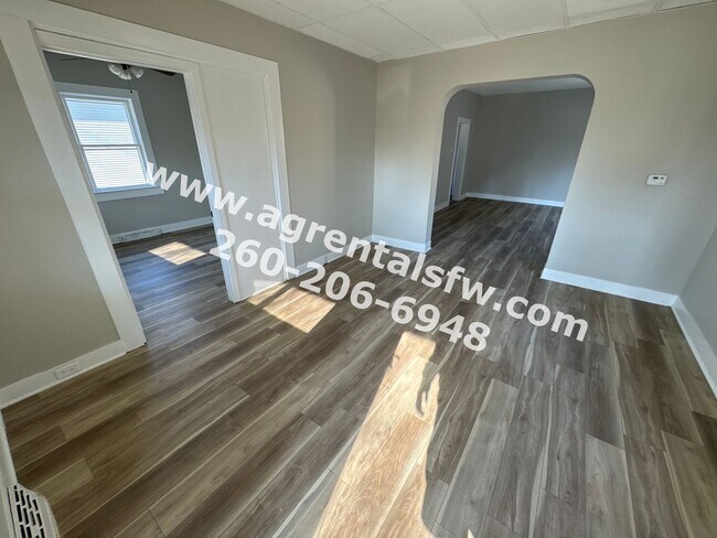 Photo - 4 Bedroom House - Section 8 OK!