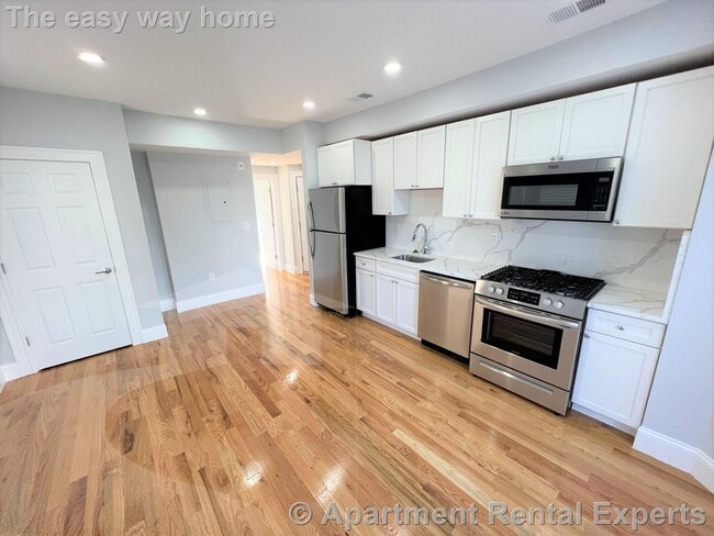 Photo - 372 Oxford St Unidad #3