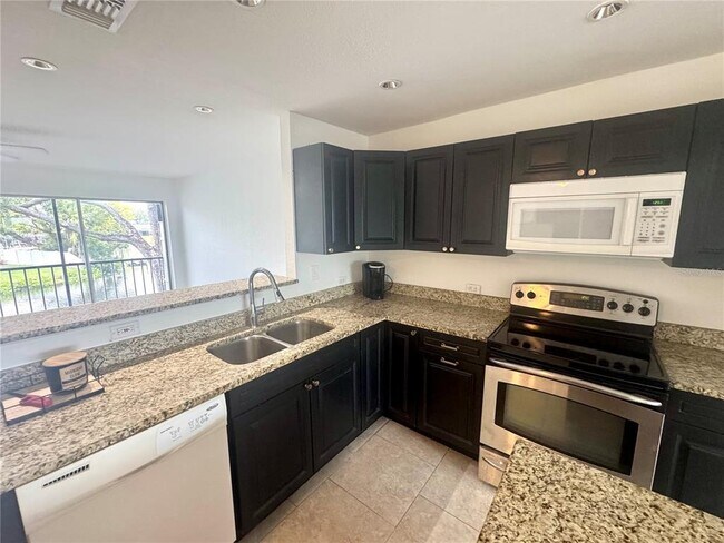 9201 Tudor Dr Unit C212