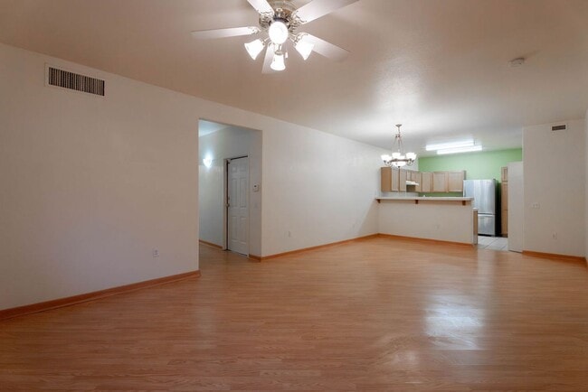 Building Photo - 2153 Jasper Bluff St