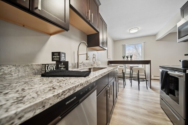 Atlas Pointe Apartments