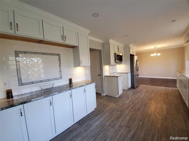 Photo - 15596 Nola Cir