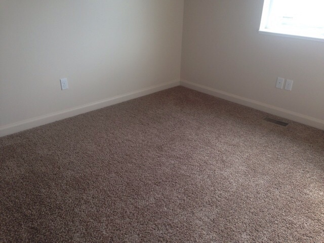 Photo - Great 4 Bedroom Townhouse in Ogden for Rent
