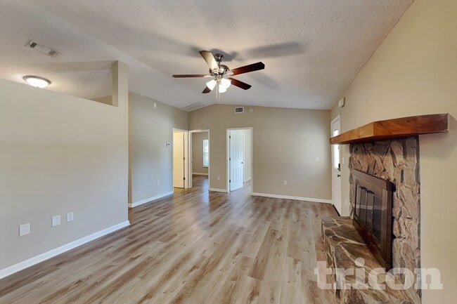 Photo - 1809 Avon St