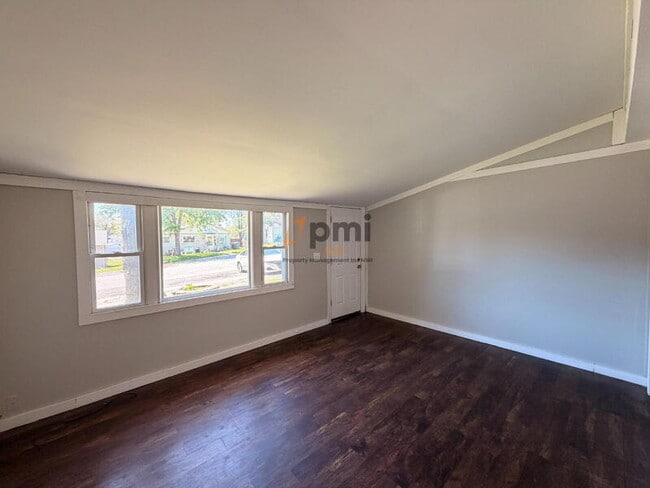 Photo - 416 Van Buren Ave