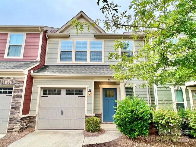 Building Photo - 310 Willow Wood Ct