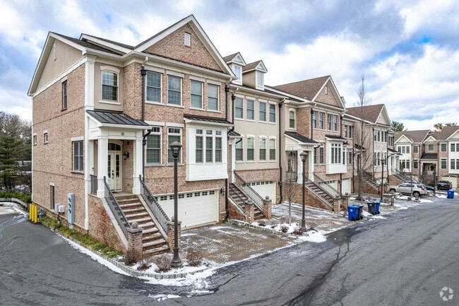The Brownstones at Morris Township - The Brownstones at Morris Township Apartments