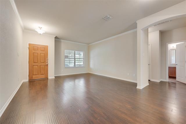 Photo - 312 Sheridan Rd