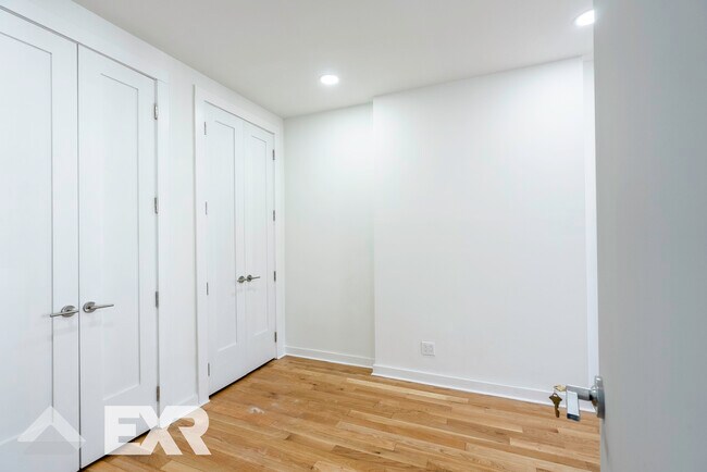 Photo - 354A Quincy St Unit 1