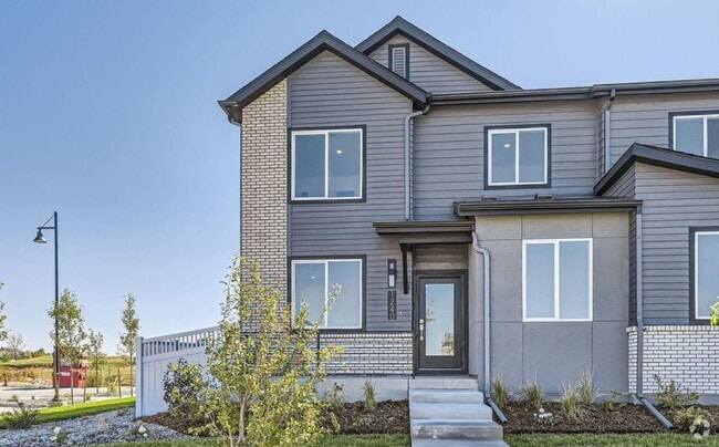 Building Photo - Brand new 3 bedroom 3 bathroom townhome