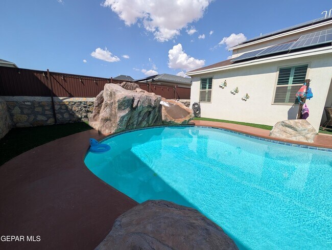 Photo - 10601 Hidden Crown Pl