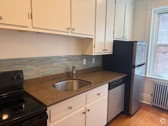 Building Photo - 23 Parkman St Unit 2A Rental