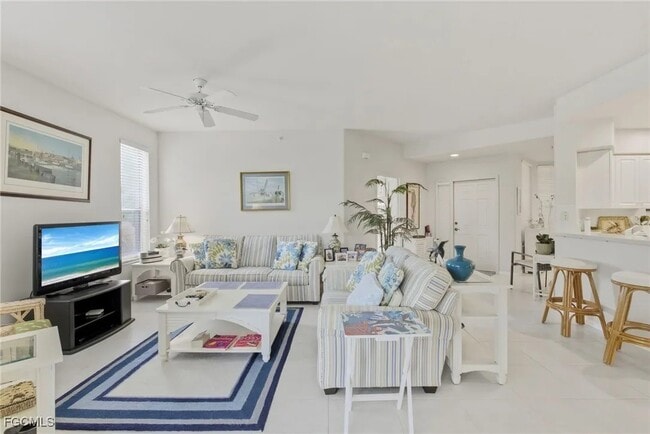 Building Photo - 17020 Willowcrest Way Unit 210