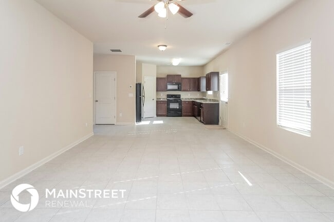 Photo - 355 Sunflower Ln