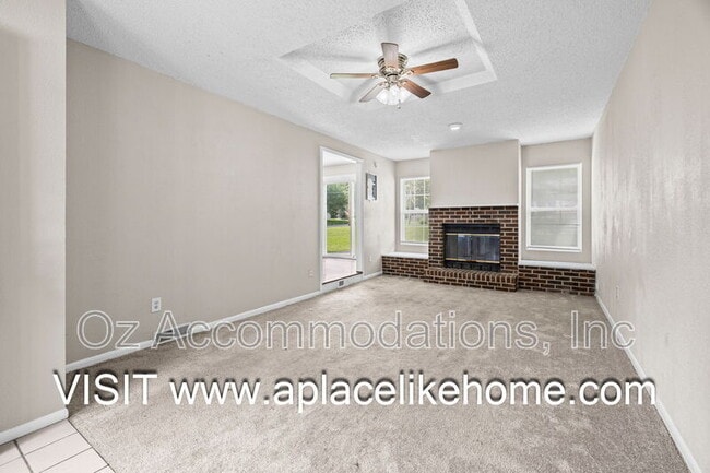 Photo - 4934 Appleton Ave
