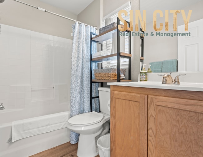 Photo - 6480 W Bentley Wood Ct