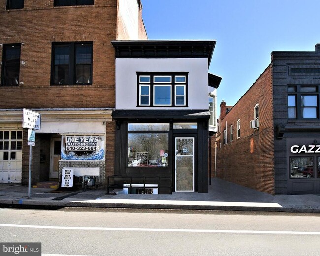 Building Photo - 20 S Hanover St Unit 1B Rental