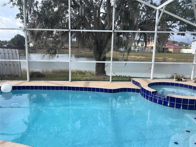 Photo - 2608 Spring Hill Dr