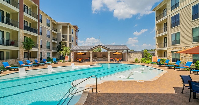 Building Photo - The Residences at Pearland Town Center Apa... Rental