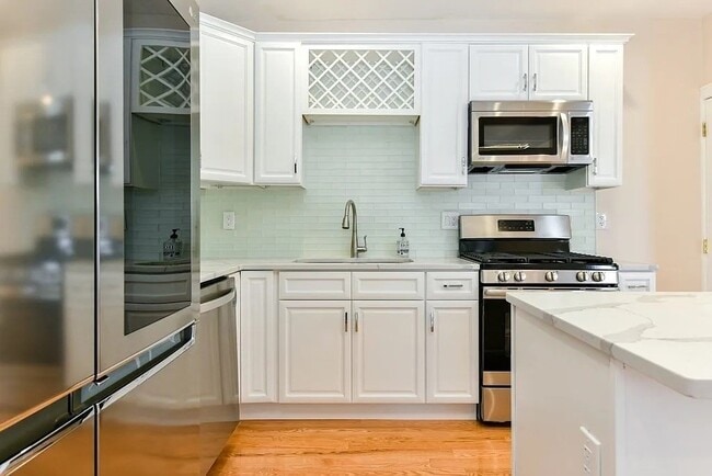 Photo - 31 Chipman St