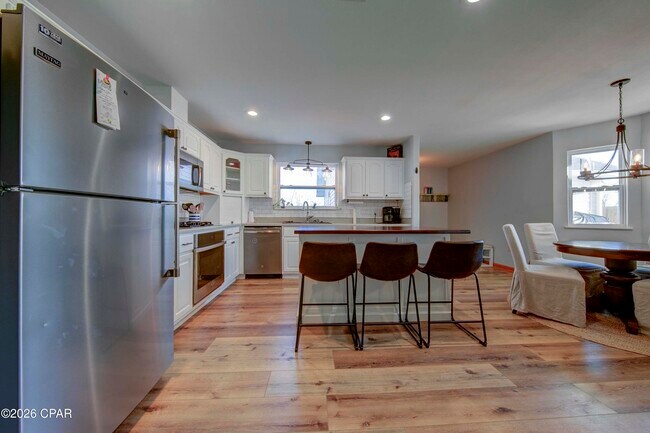 Photo - 1007 Cypress Ave