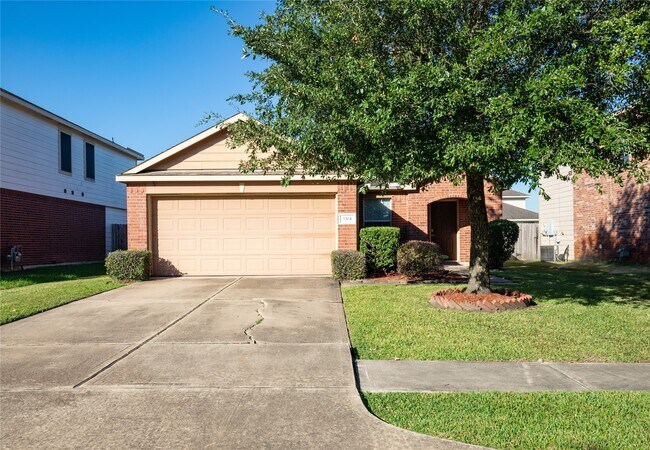 Photo - 3304 Trail Hollow Dr